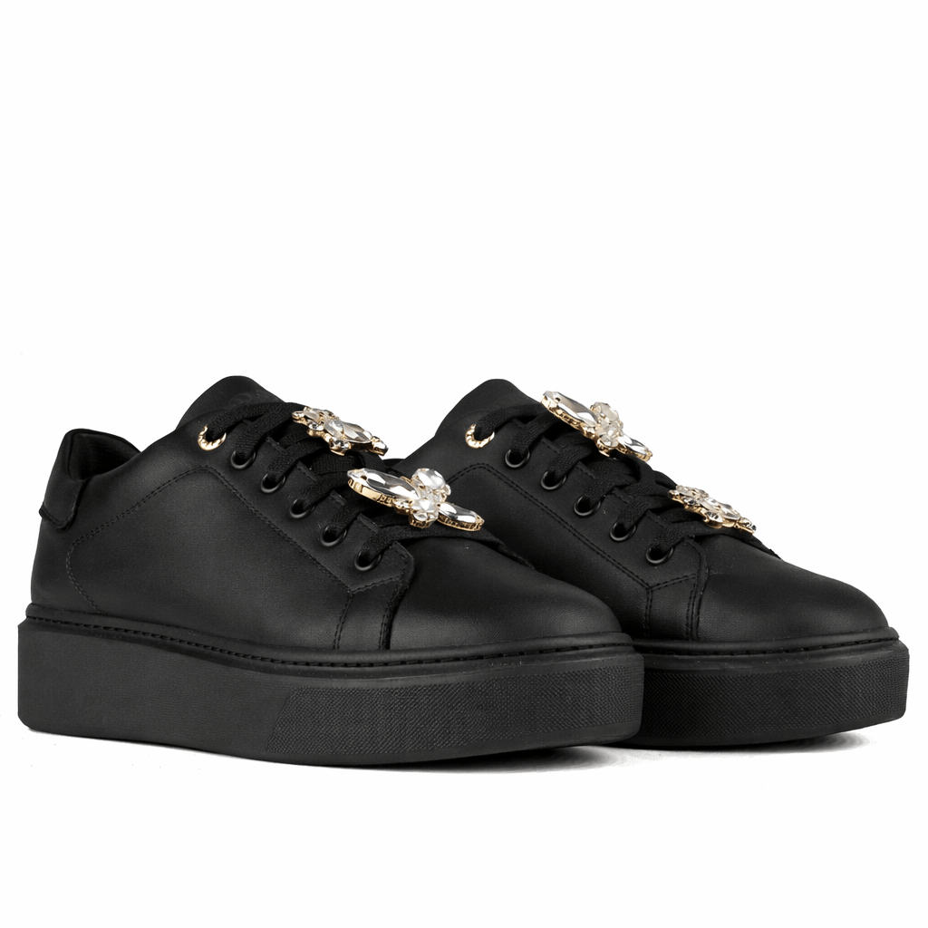 DARIS ДАМСКИ ОБУВКИ черен / 36 Дамски кожени кецове в черно с украшения на връзките w327-1