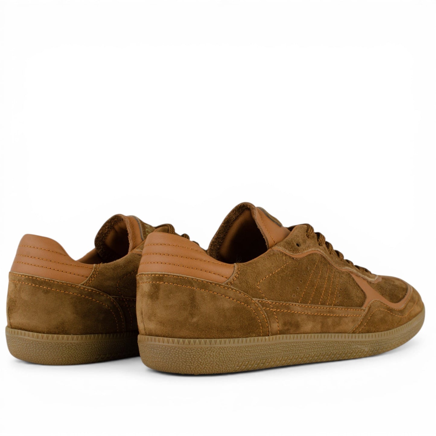 DARIS МЪЖКИ ОБУВКИ Мъжки велурени кецове в кафяво с ниска подметка G085