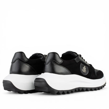 DARIS ДАМСКИ ОБУВКИ Олекотени дамски велурени сникърси в черно I002