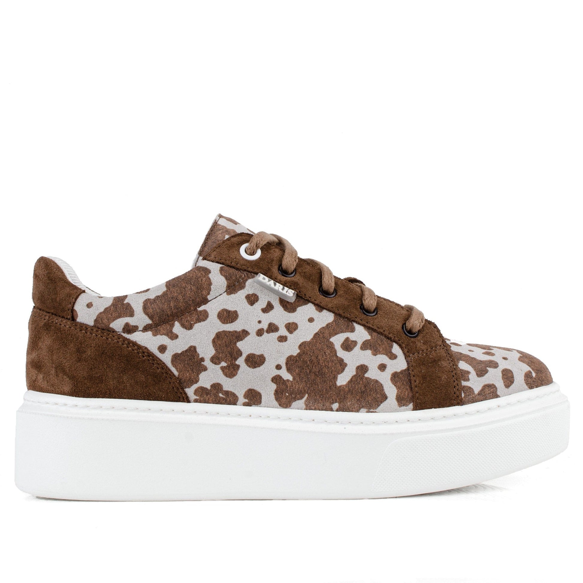 DARIS ДАМСКИ ОБУВКИ Дамски велурени сникърси в кафяво с петнист принт w393