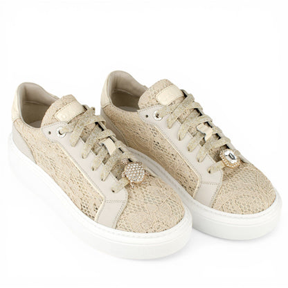 DARIS ДАМСКИ ОБУВКИ Олекотени дамски кожени сникърси в бежово и бяло с мрежа w582