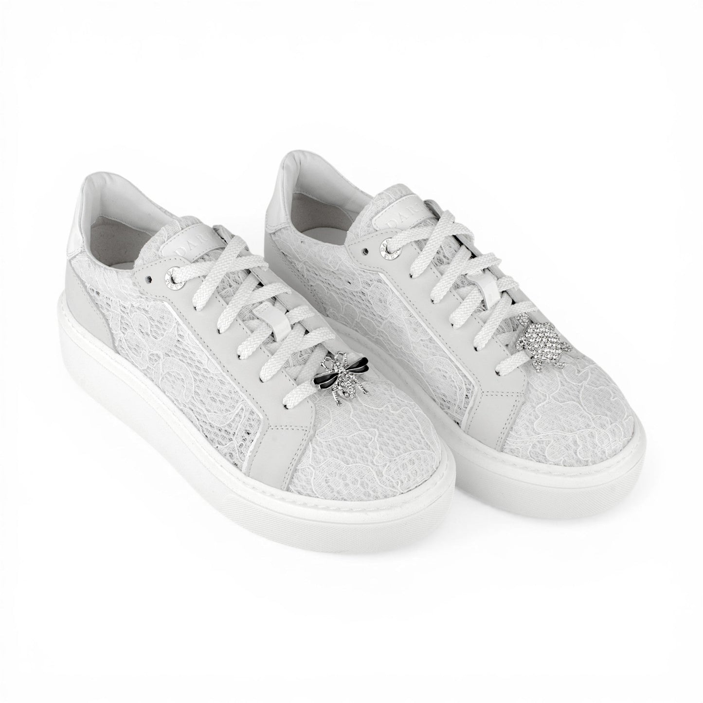 DARIS ДАМСКИ ОБУВКИ Олекотени дамски кожени сникърси в бяло с мрежа w582