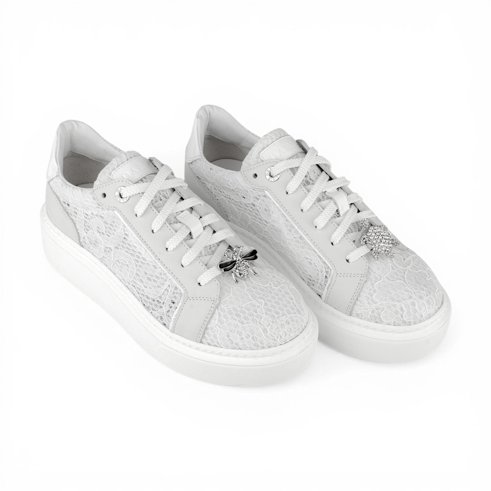 DARIS ДАМСКИ ОБУВКИ Олекотени дамски кожени сникърси в бяло с мрежа w582