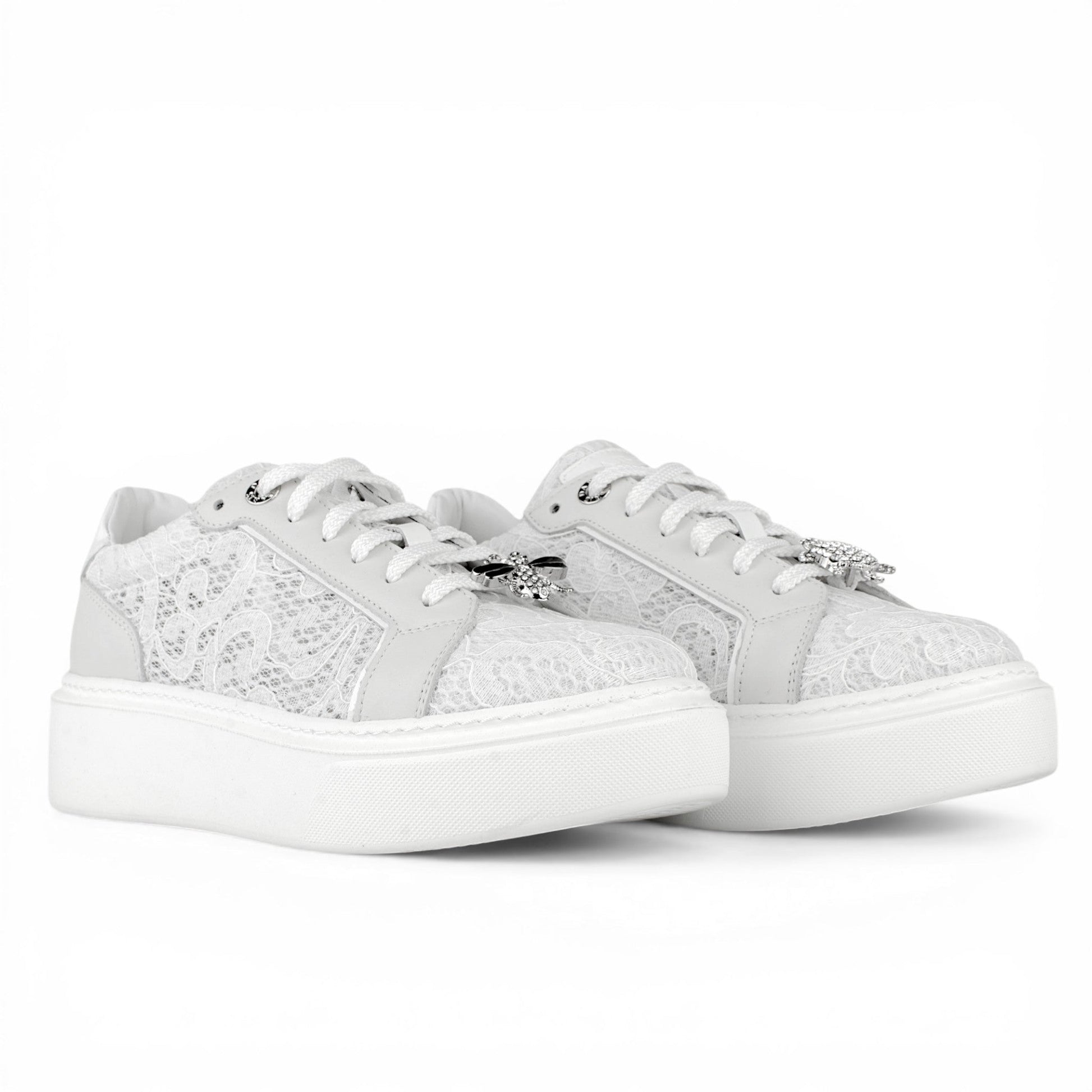 DARIS ДАМСКИ ОБУВКИ Олекотени дамски кожени сникърси в бяло с мрежа w582