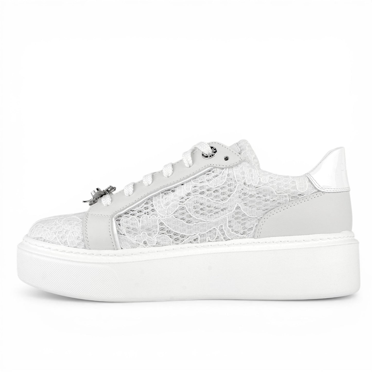 DARIS ДАМСКИ ОБУВКИ Олекотени дамски кожени сникърси в бяло с мрежа w582