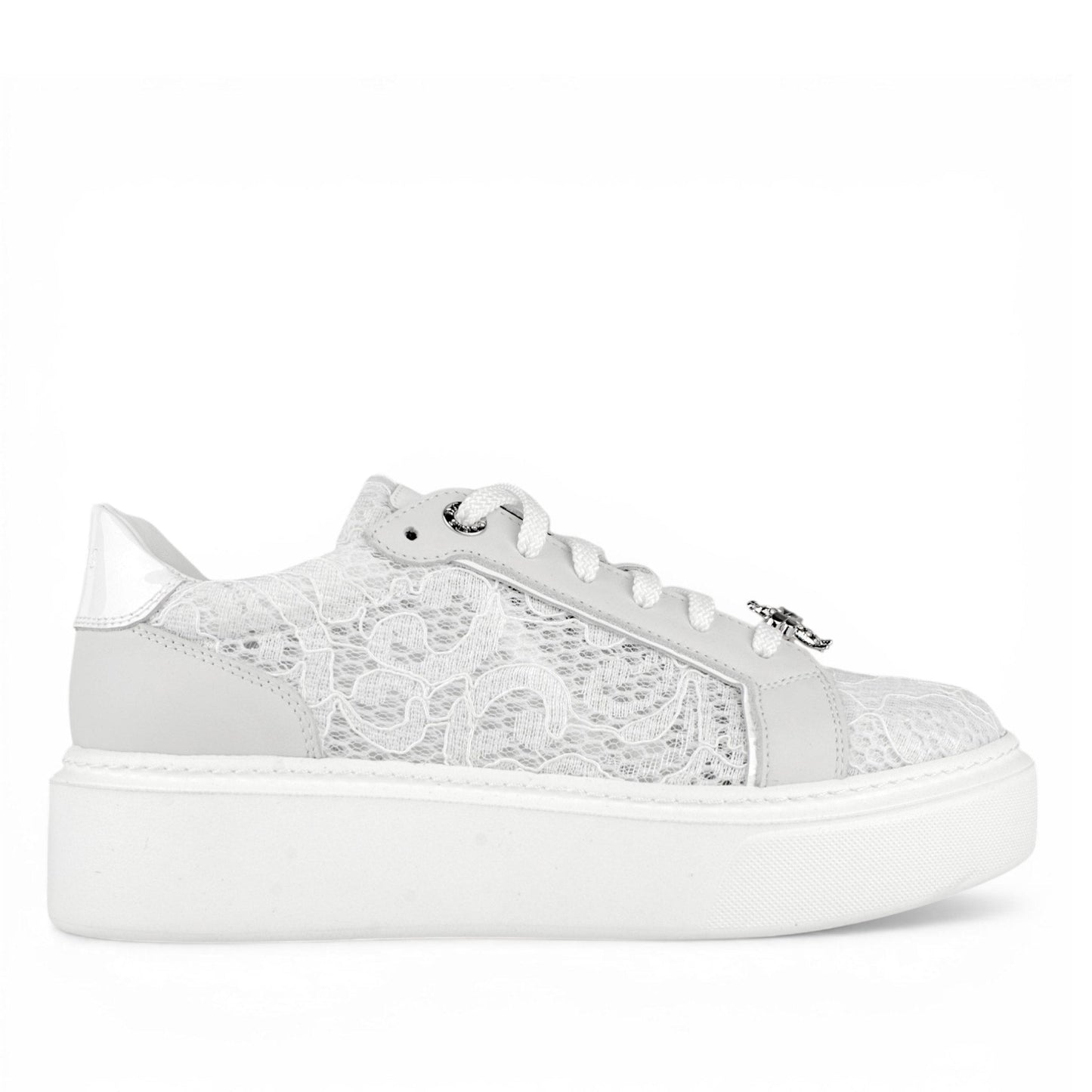 DARIS ДАМСКИ ОБУВКИ Олекотени дамски кожени сникърси в бяло с мрежа w582