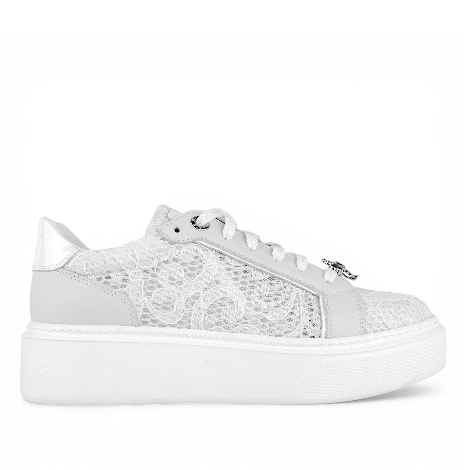 DARIS ДАМСКИ ОБУВКИ Олекотени дамски кожени сникърси в бяло с мрежа w582