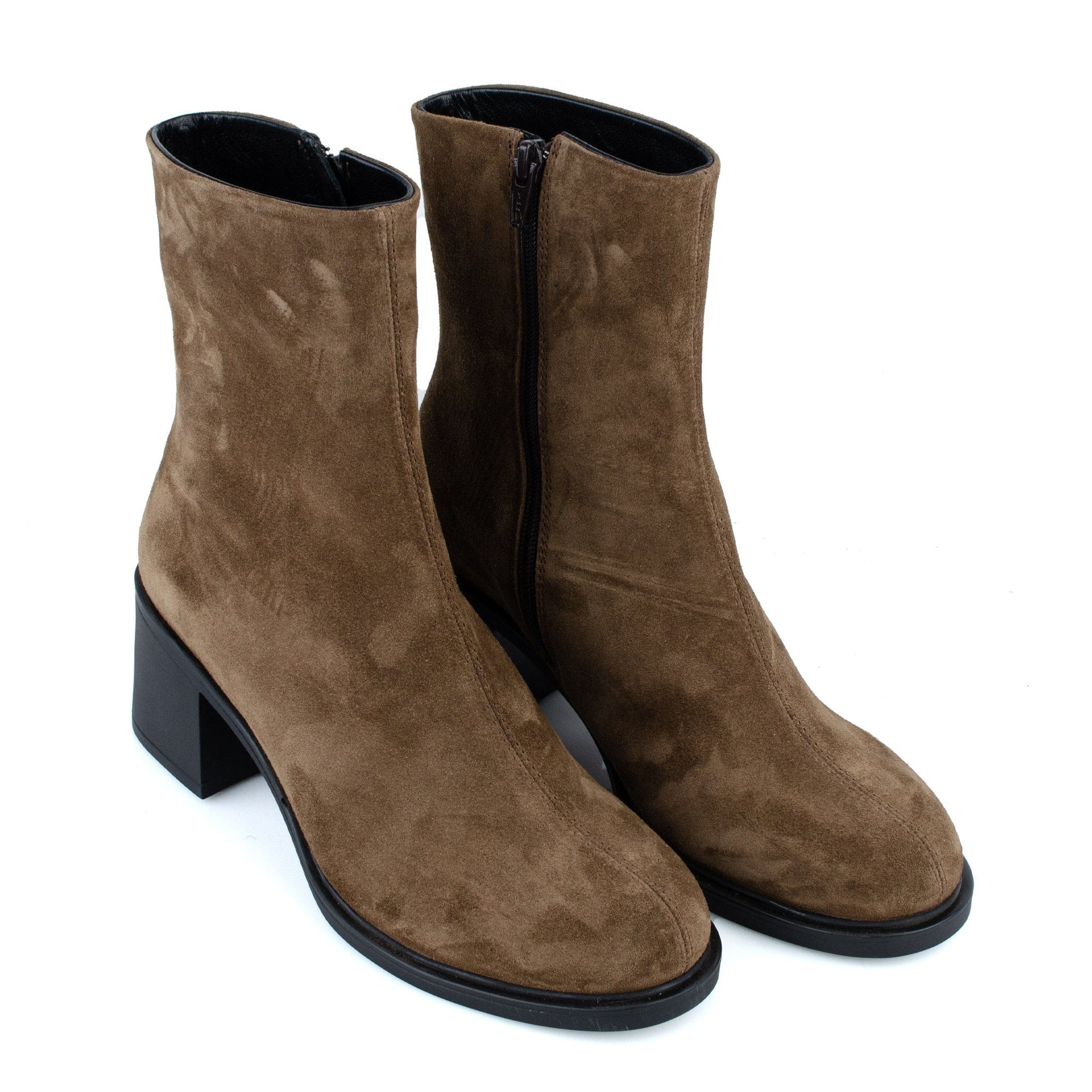 DARIS ДАМСКИ ОБУВКИ Дамски велурени боти в кафяво w630