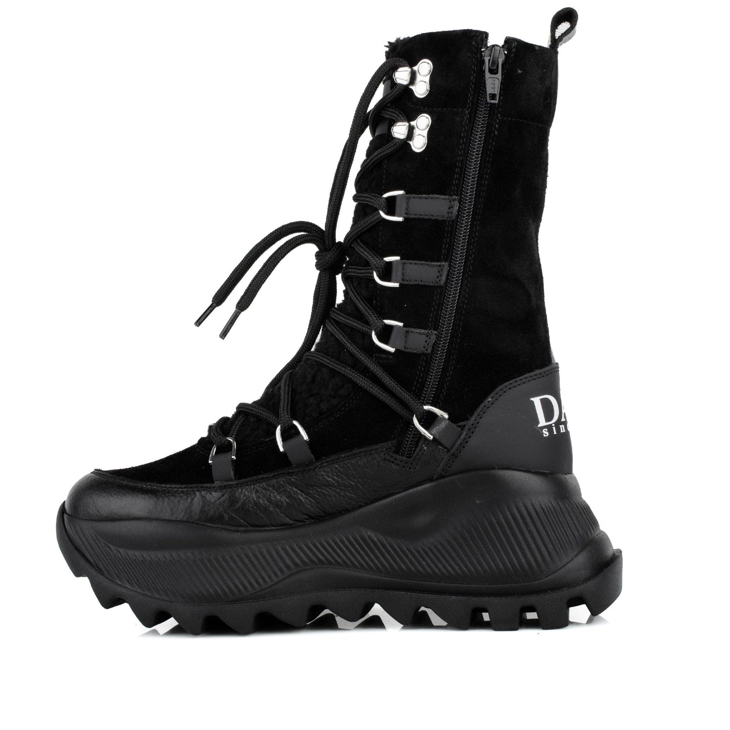 DARIS ДАМСКИ ОБУВКИ Дамски кожени спортни боти в черно w635