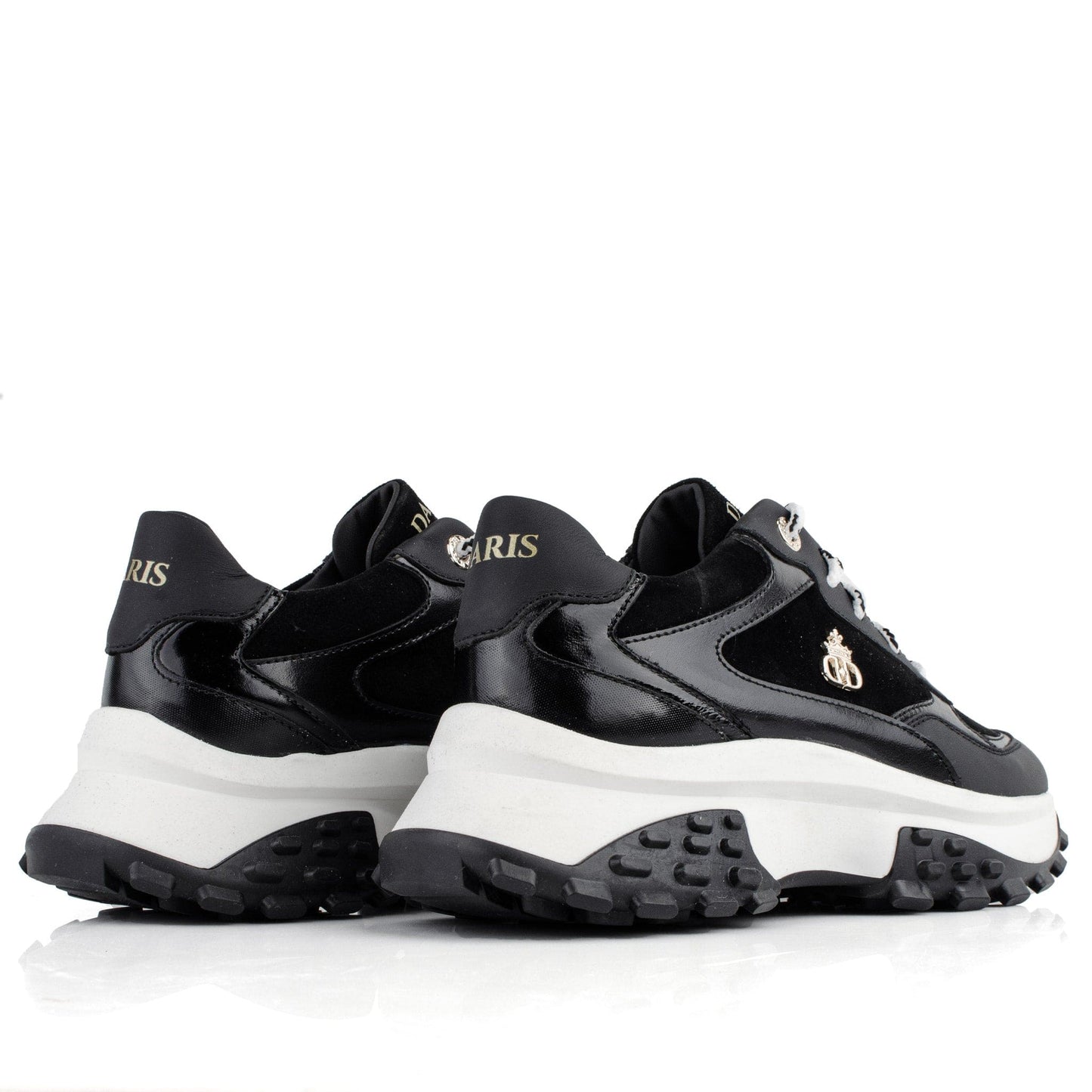 DARIS ДАМСКИ ОБУВКИ Дамски кожени сникърси в черно и бяло w645