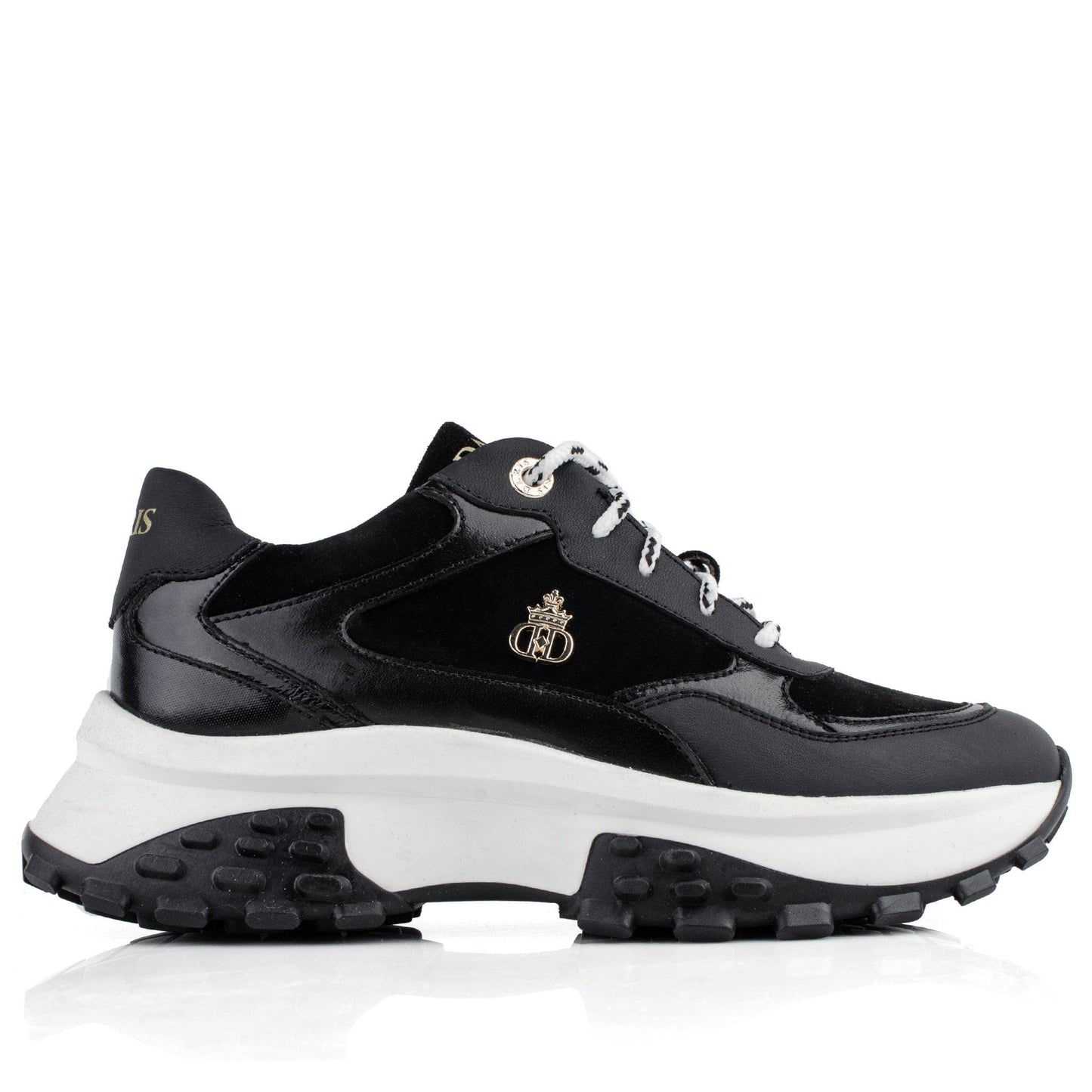 DARIS ДАМСКИ ОБУВКИ Дамски кожени сникърси в черно и бяло w645