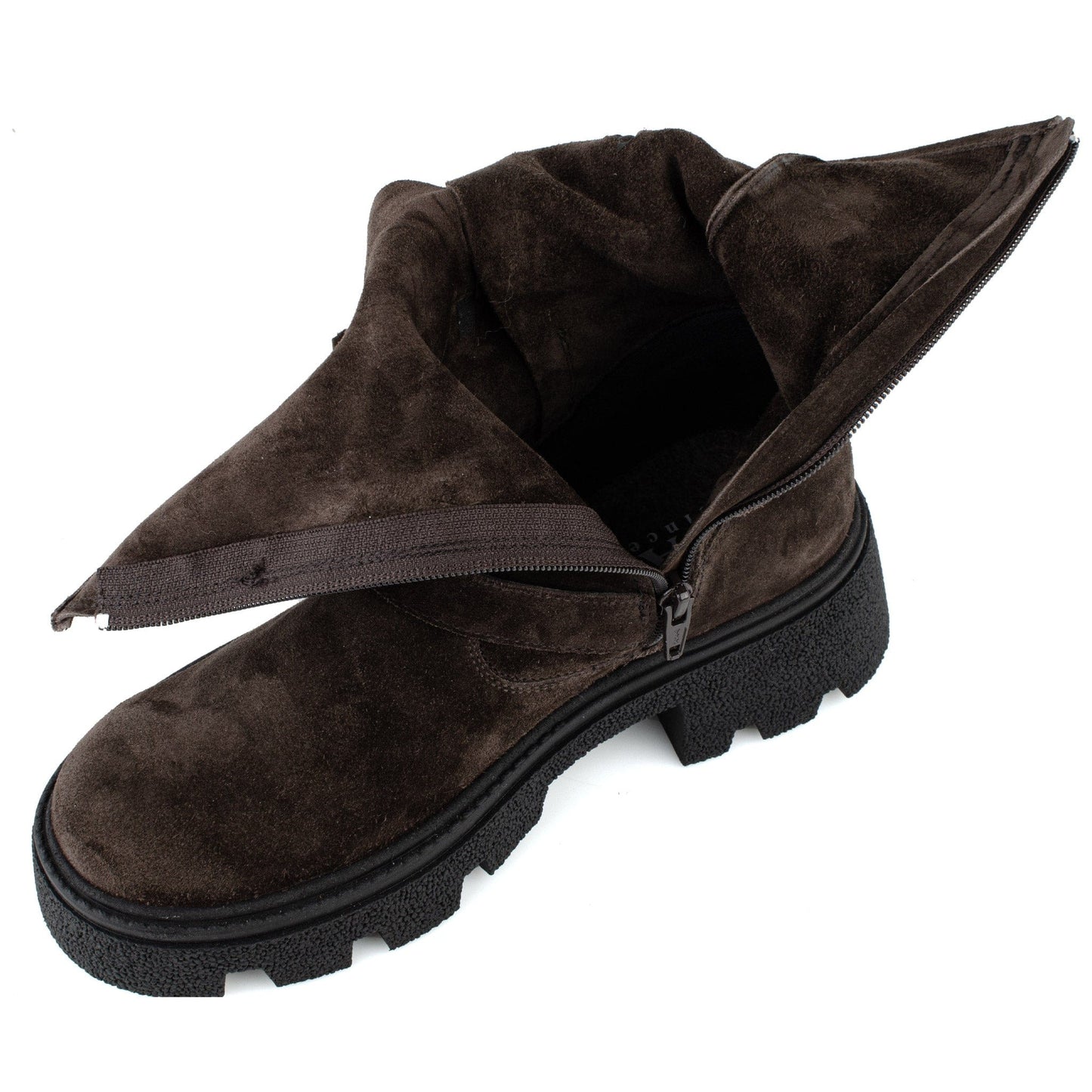 DARIS ДАМСКИ ОБУВКИ Дамски велурени боти с цип в тъмнокафяв цвят w651