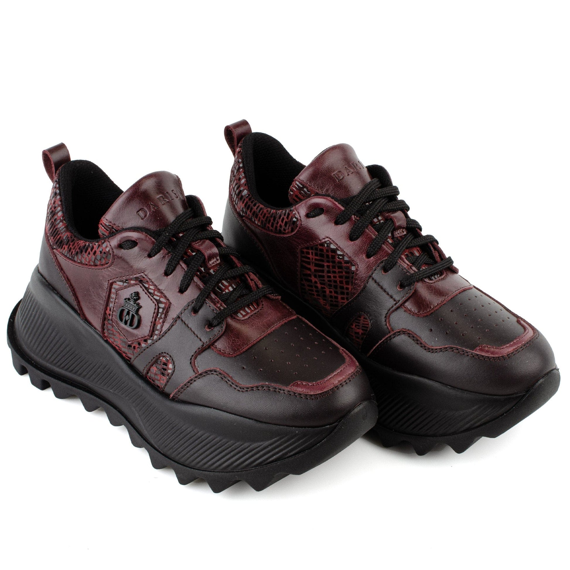 DARIS ДАМСКИ ОБУВКИ Дамски кожени сникърси в бордо и черно с платформа w652