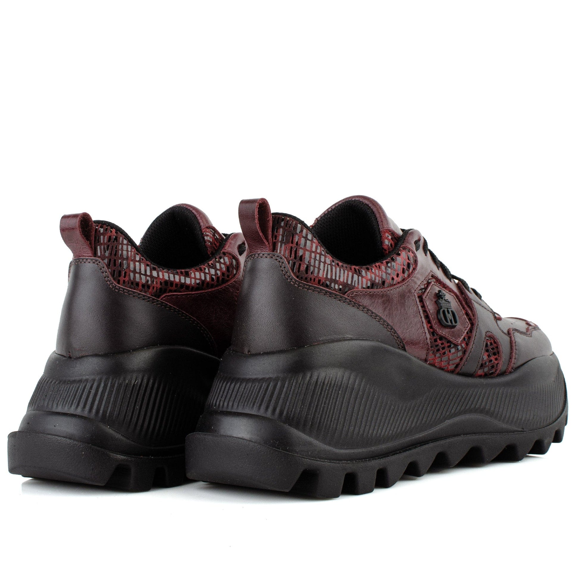 DARIS ДАМСКИ ОБУВКИ Дамски кожени сникърси в бордо и черно с платформа w652