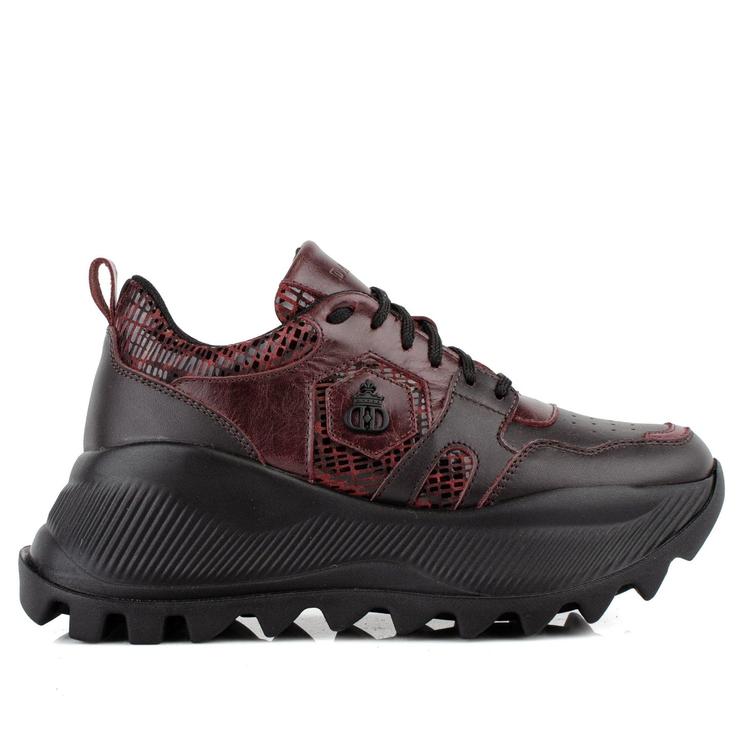 DARIS ДАМСКИ ОБУВКИ Дамски кожени сникърси в бордо и черно с платформа w652