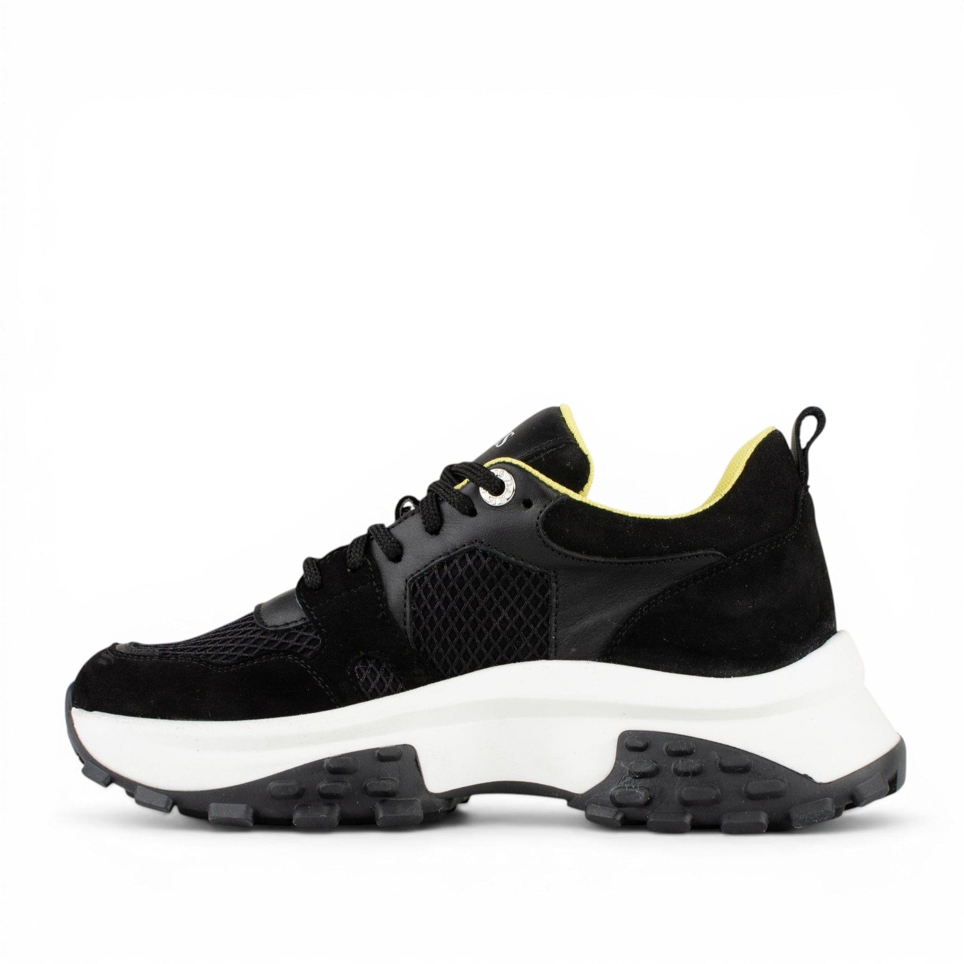 DARIS ДАМСКИ ОБУВКИ Дамски кожени сникърси в черно w652