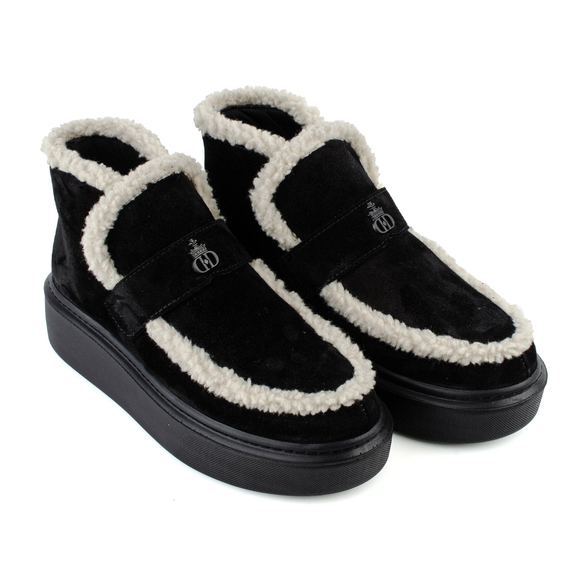 DARIS ДАМСКИ ОБУВКИ Ежедневни дамски велурени обувки в черно w653