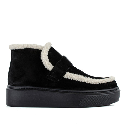 DARIS ДАМСКИ ОБУВКИ Ежедневни дамски велурени обувки в черно w653