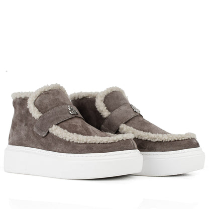 DARIS ДАМСКИ ОБУВКИ Ежедневни дамски велурени обувки в бежово w653