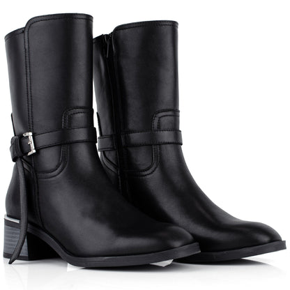 DARIS ДАМСКИ ОБУВКИ Дамски кожени боти с цип в черен цвят w658