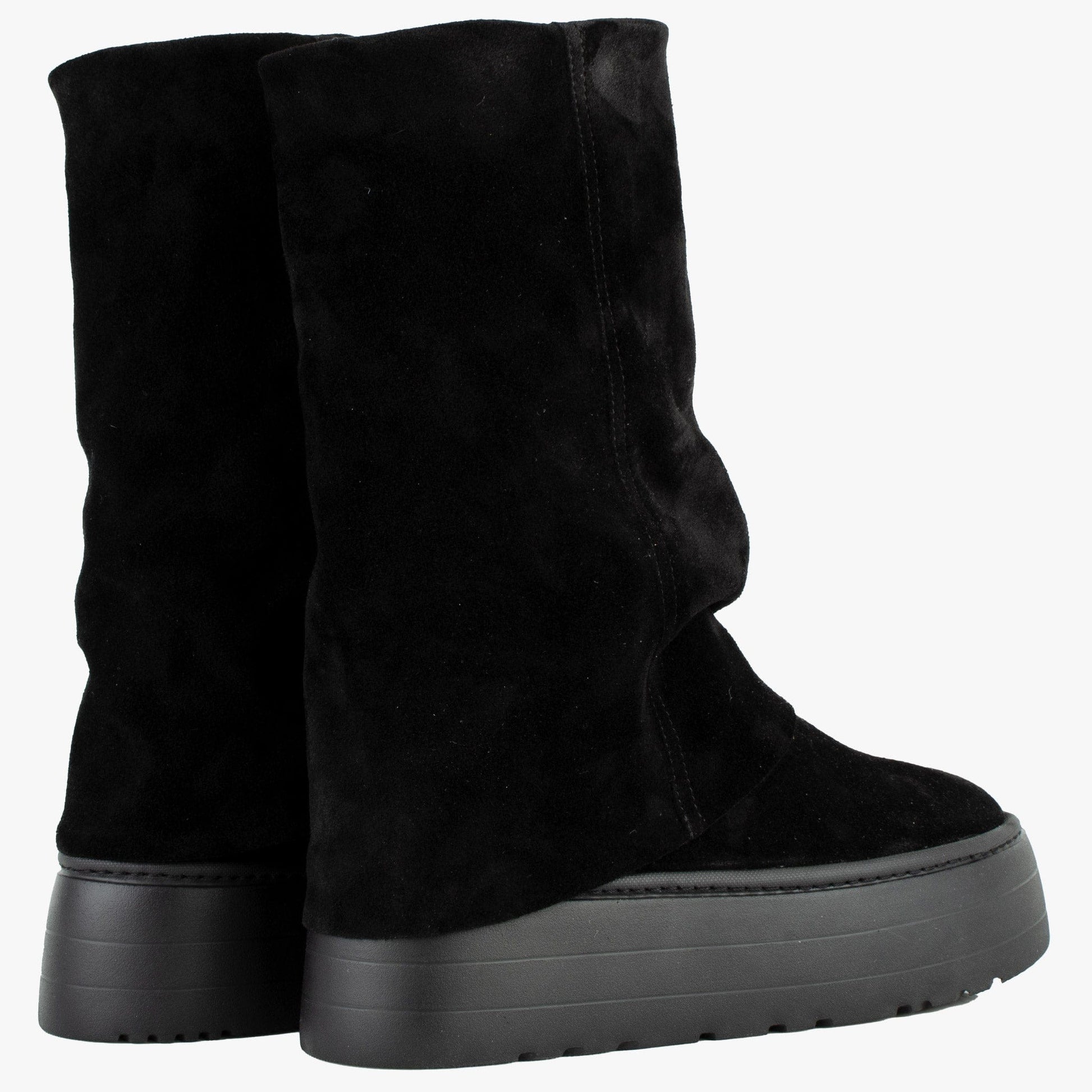 DARIS ДАМСКИ ОБУВКИ Дамски велурени ботуши в черно w660