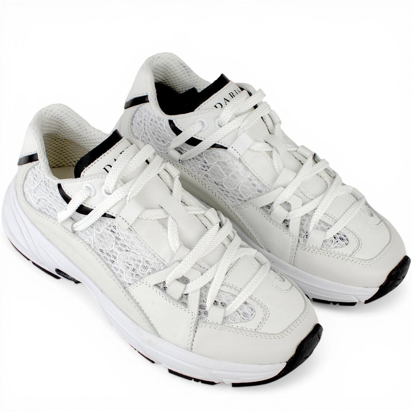 DARIS ДАМСКИ ОБУВКИ Олекотени дамски сникърси с мрежа в бяло w666