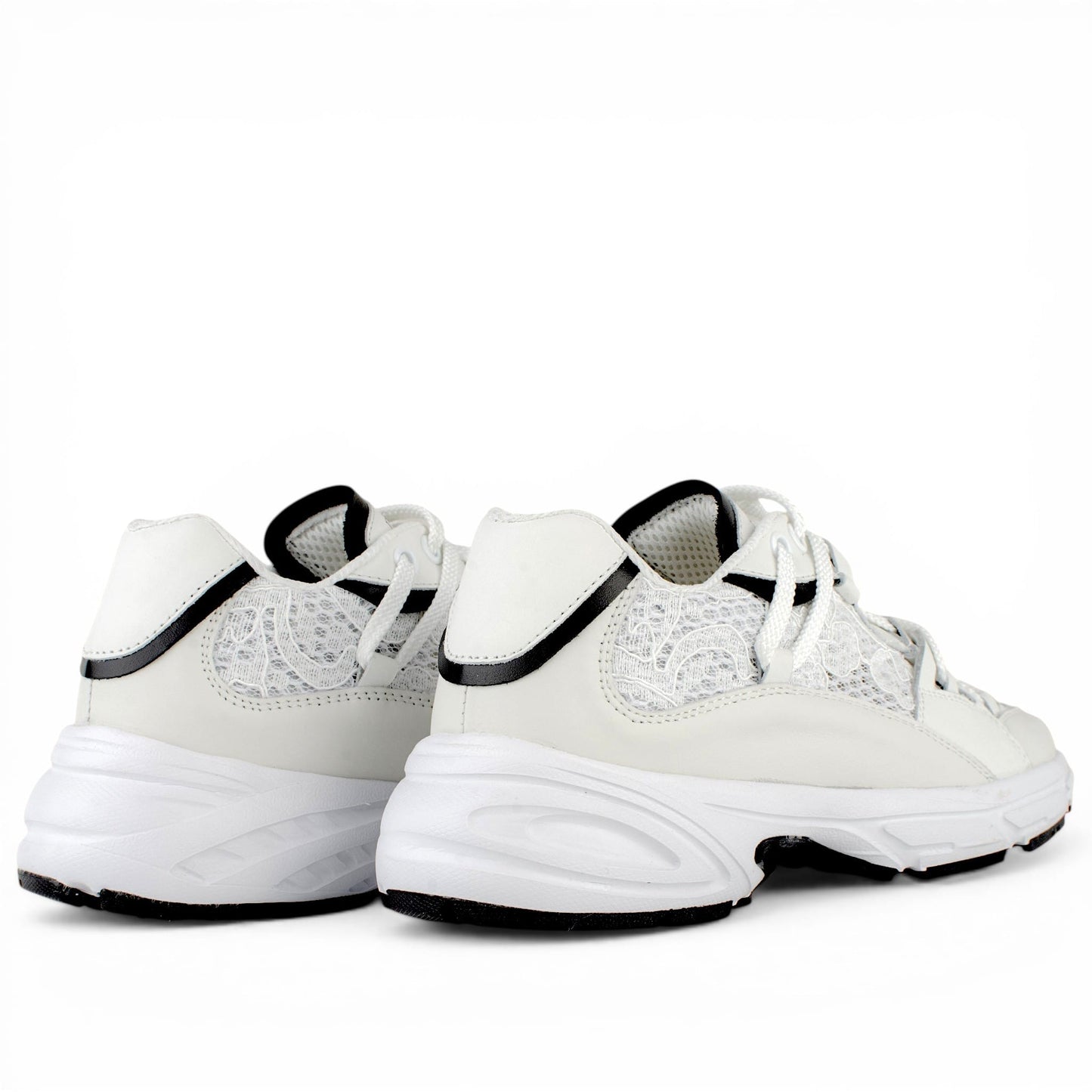 DARIS ДАМСКИ ОБУВКИ Олекотени дамски сникърси с мрежа в бяло w666