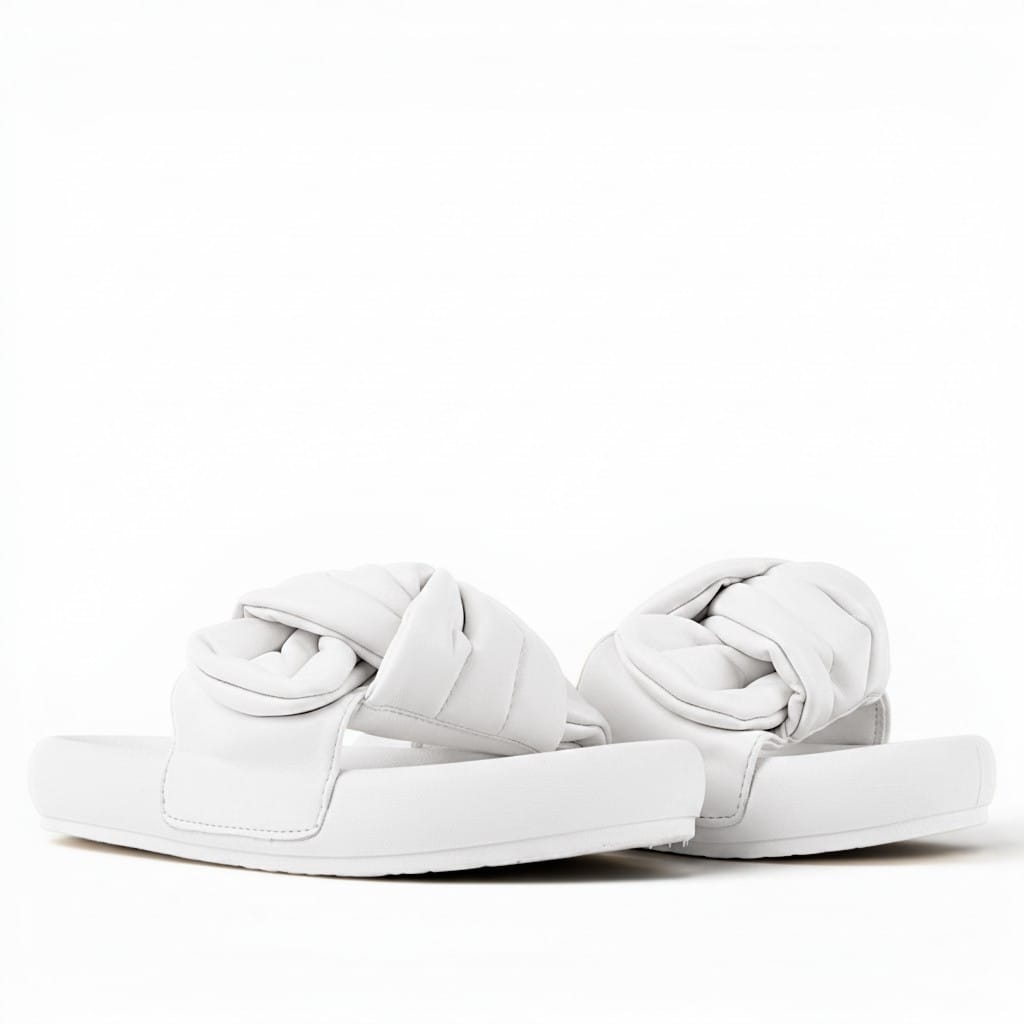 TULIPANO ДАМСКИ ОБУВКИ Дамски чехли от еко кожа в бяло WHITE-1